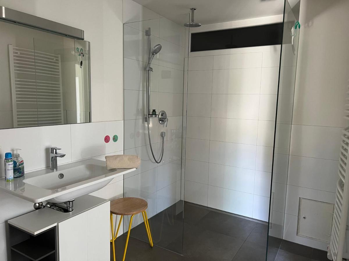 2 Zi-apartment Fauser Echterdingen-messe * Leinfelden-Echterdingen